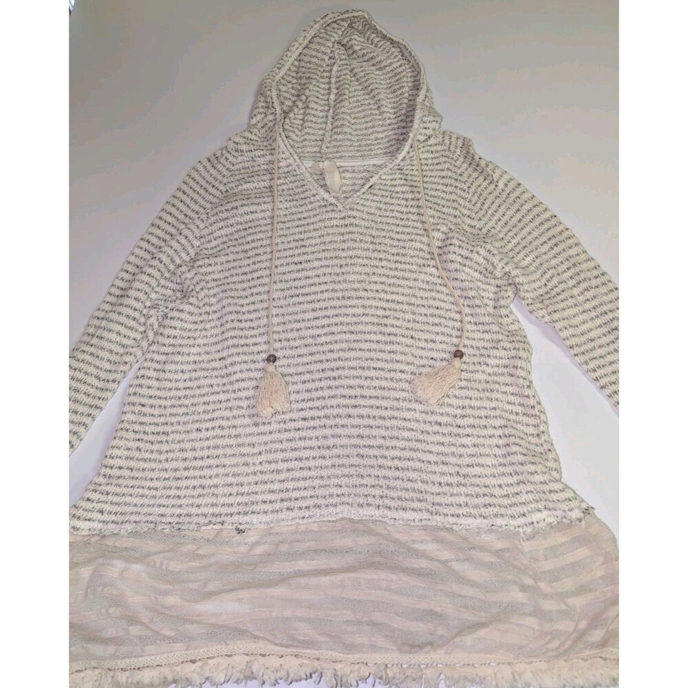 Blu Pepper Grey White Knit Ribbon Lagenlook Boho Floral Design Cozy Small